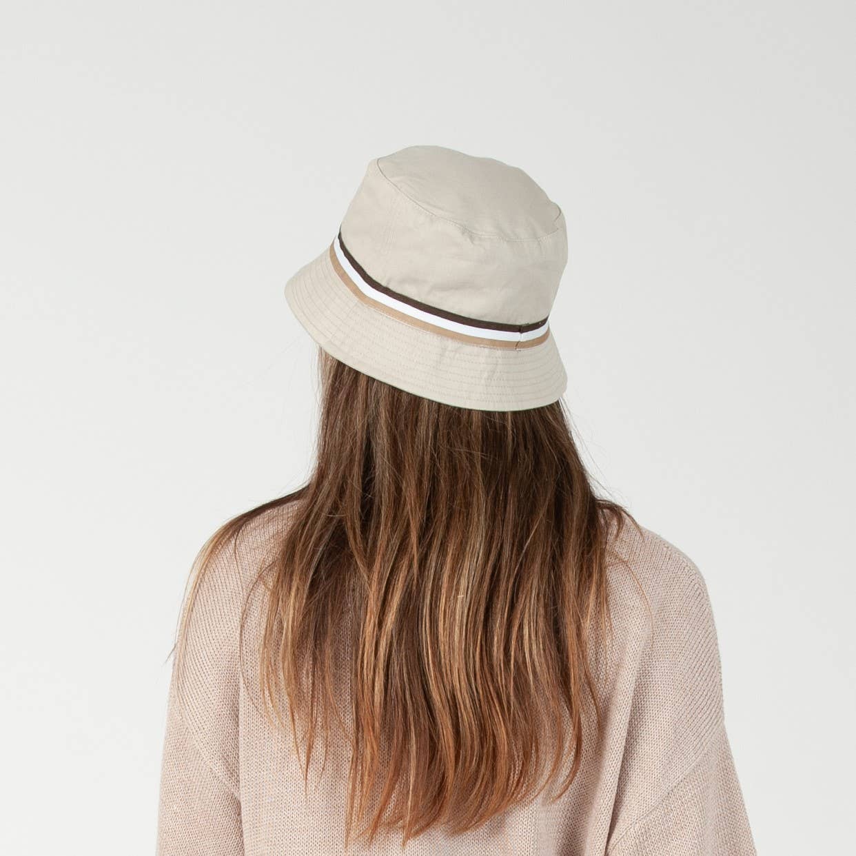 TOCA BUCKET HAT-TAUPE