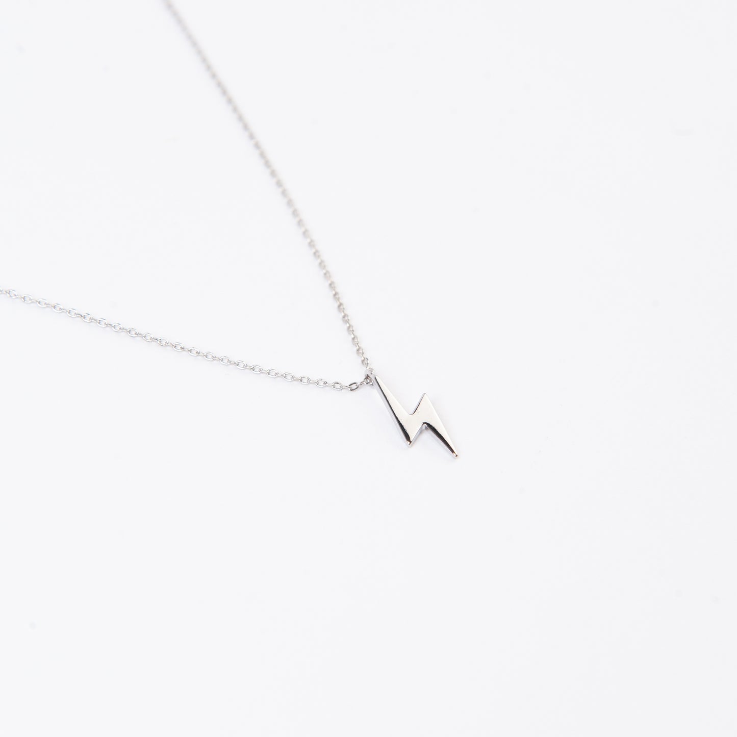 MINI BOLT NECKLACE