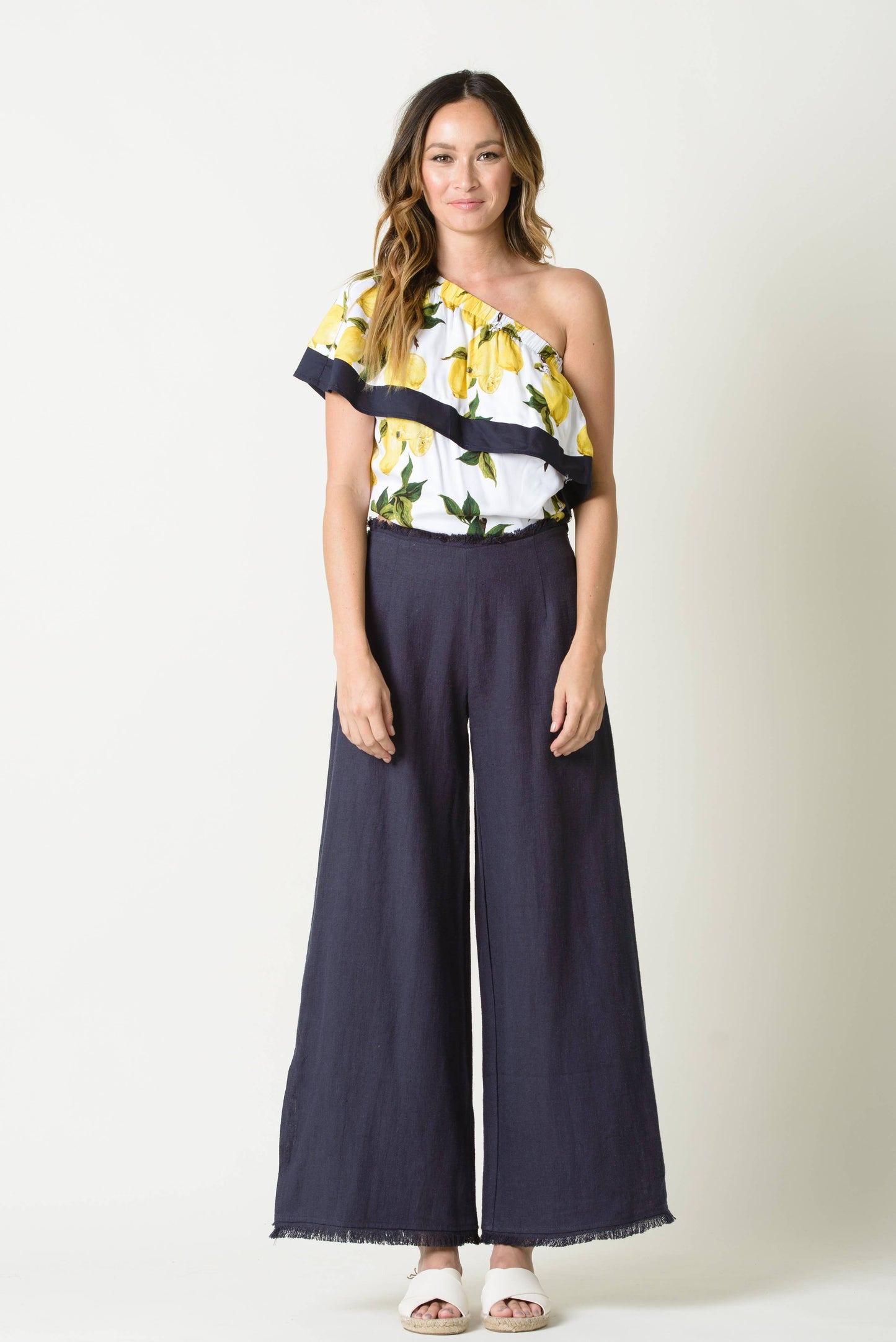 JACQUE ONE SHOULDER TOP-LEMON