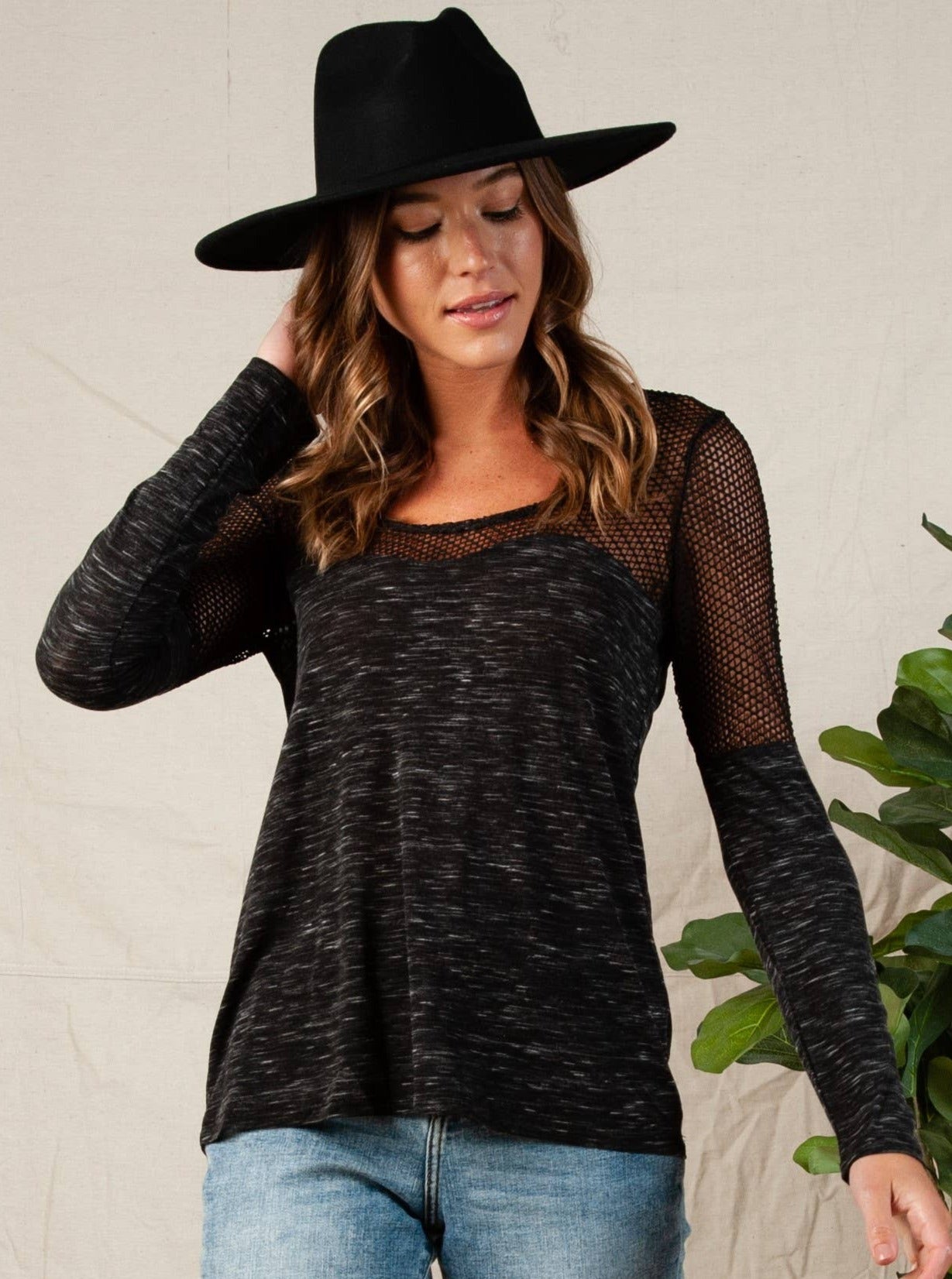 MARLED KNIT AND MESH TOP-BLACK