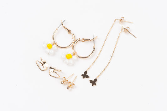 HARMONY BUTTERFLY + DAISY EARRINGS SET