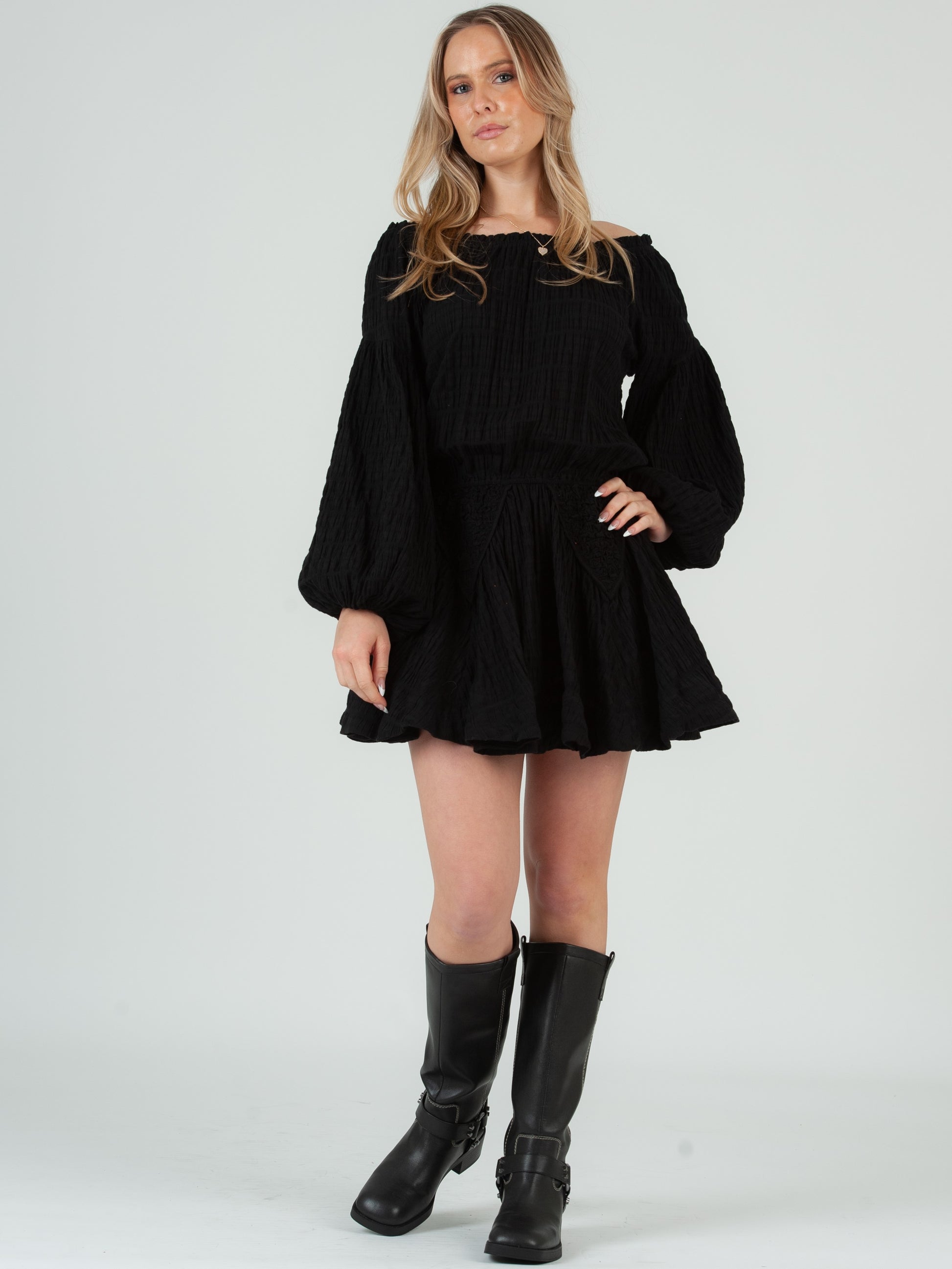Sandrine Drop Waist Dress-Black M Sandrine Drop Waist Dress-Black M