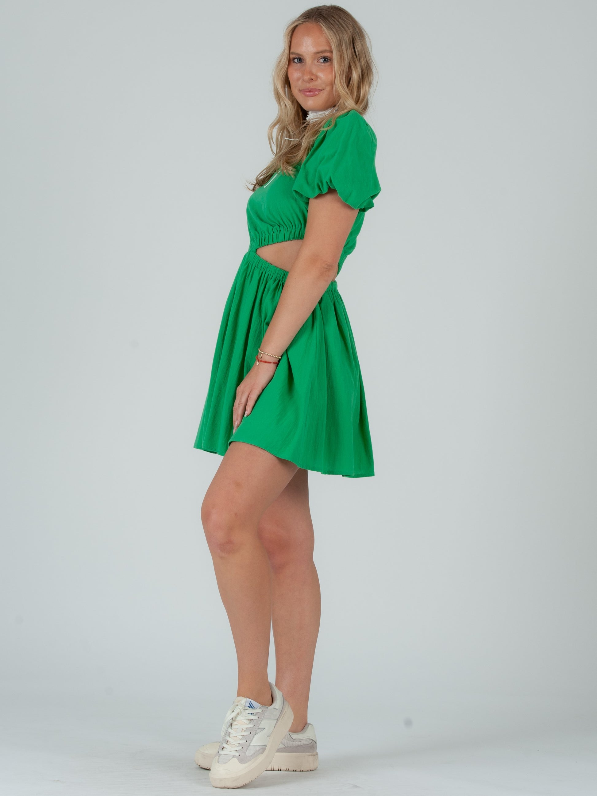 JENNA CUTOUT DRESS-KELLY GREEN Lucca Couture JENNA CUTOUT DRESS-KELLY GREEN Lucca Couture