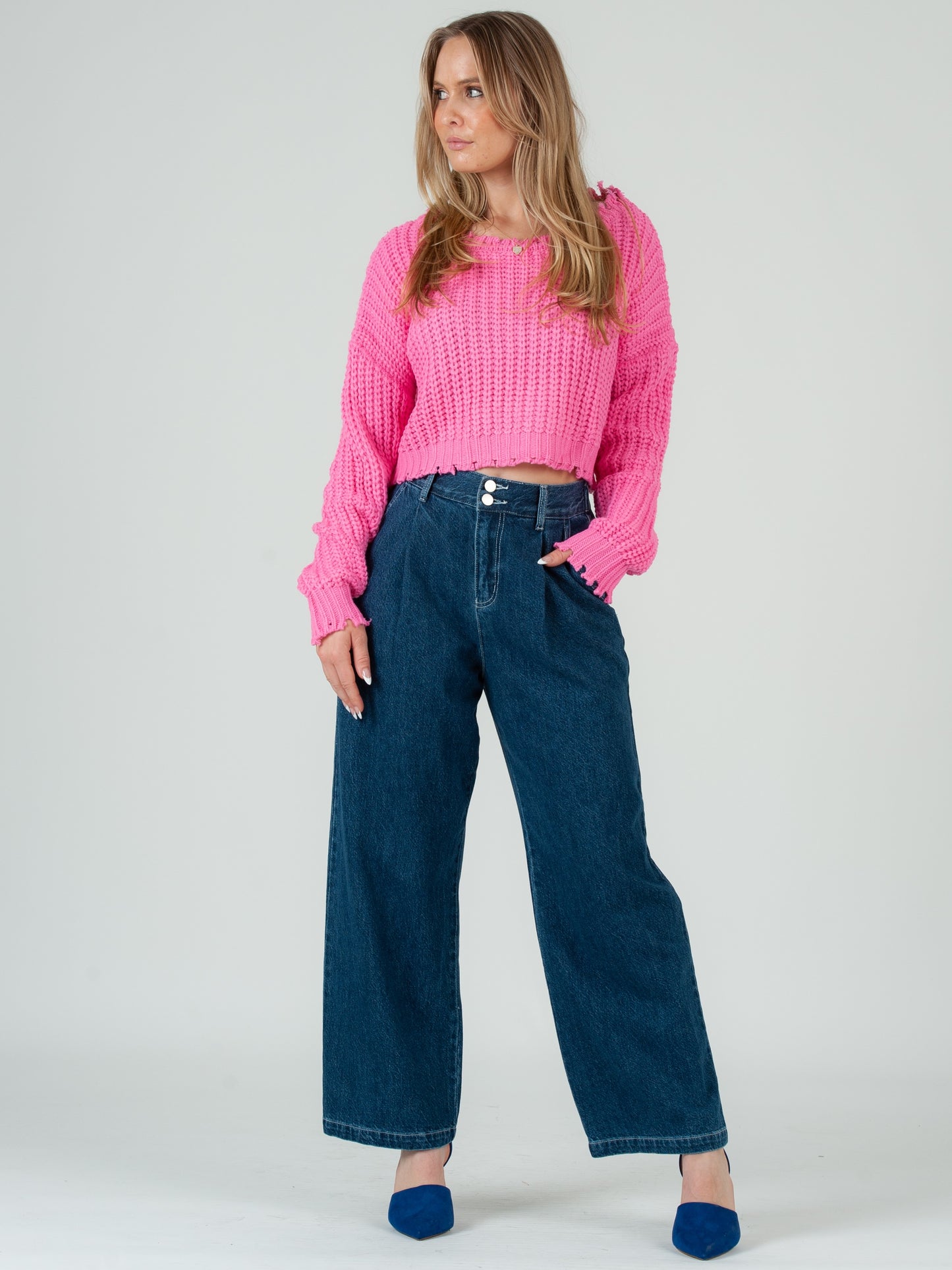 CROPPED PINK SWEATER