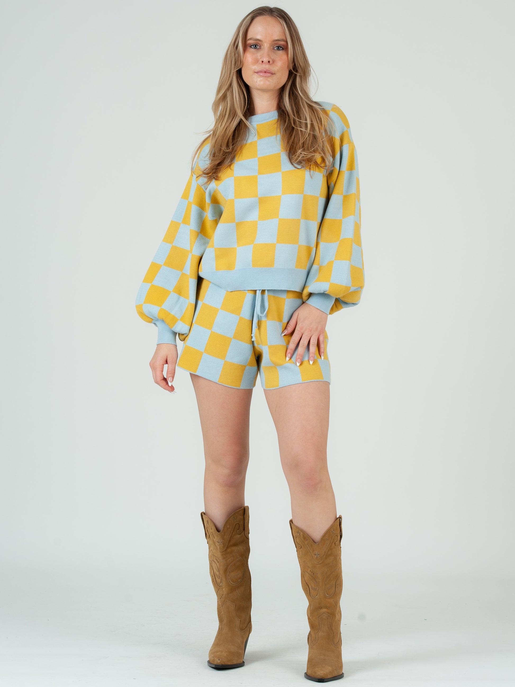 MATCHING CHECKERED SET