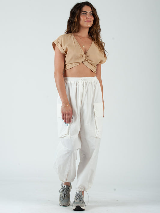 TWIST FRONT CROP TOP