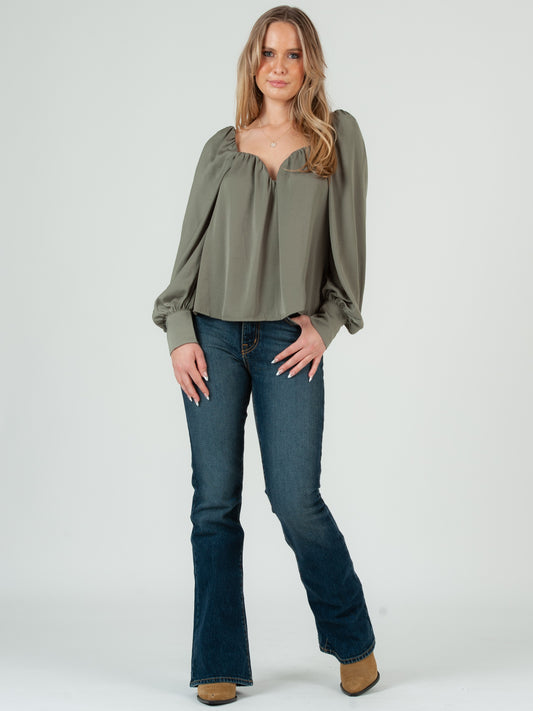 OLIVE SWEETHEART TOP