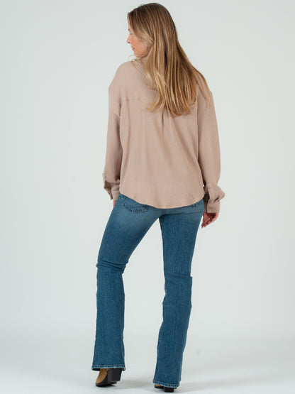 WAFFLE BUTTON DOWN