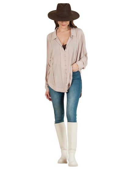Women’s Curved Hem Button Down Shirt