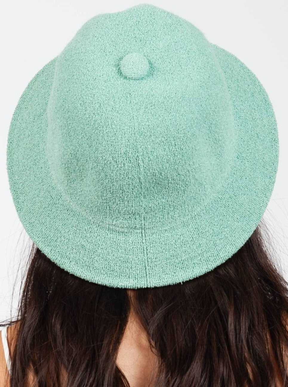 GREEN BUCKET HAT