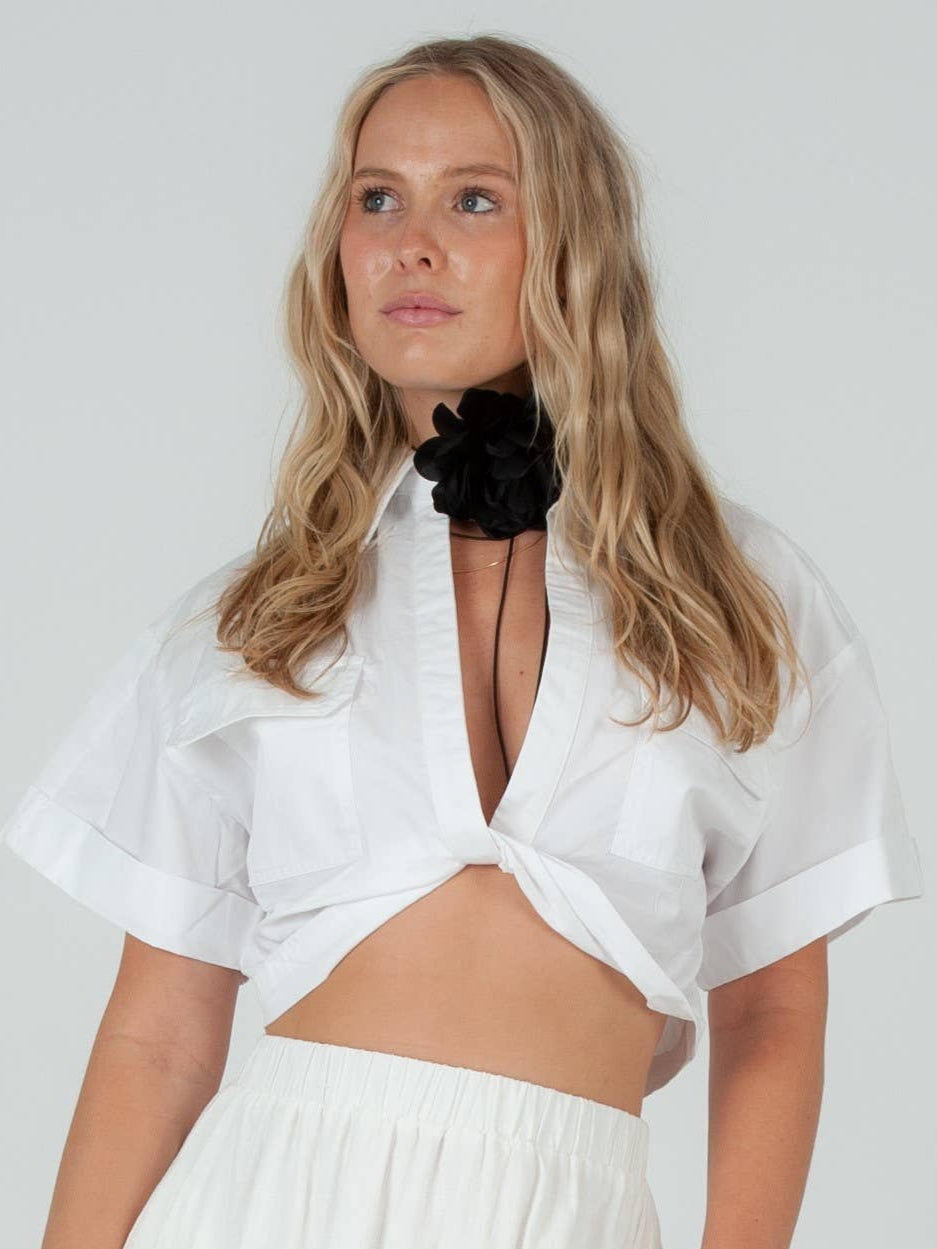 WHITE CROP TOP