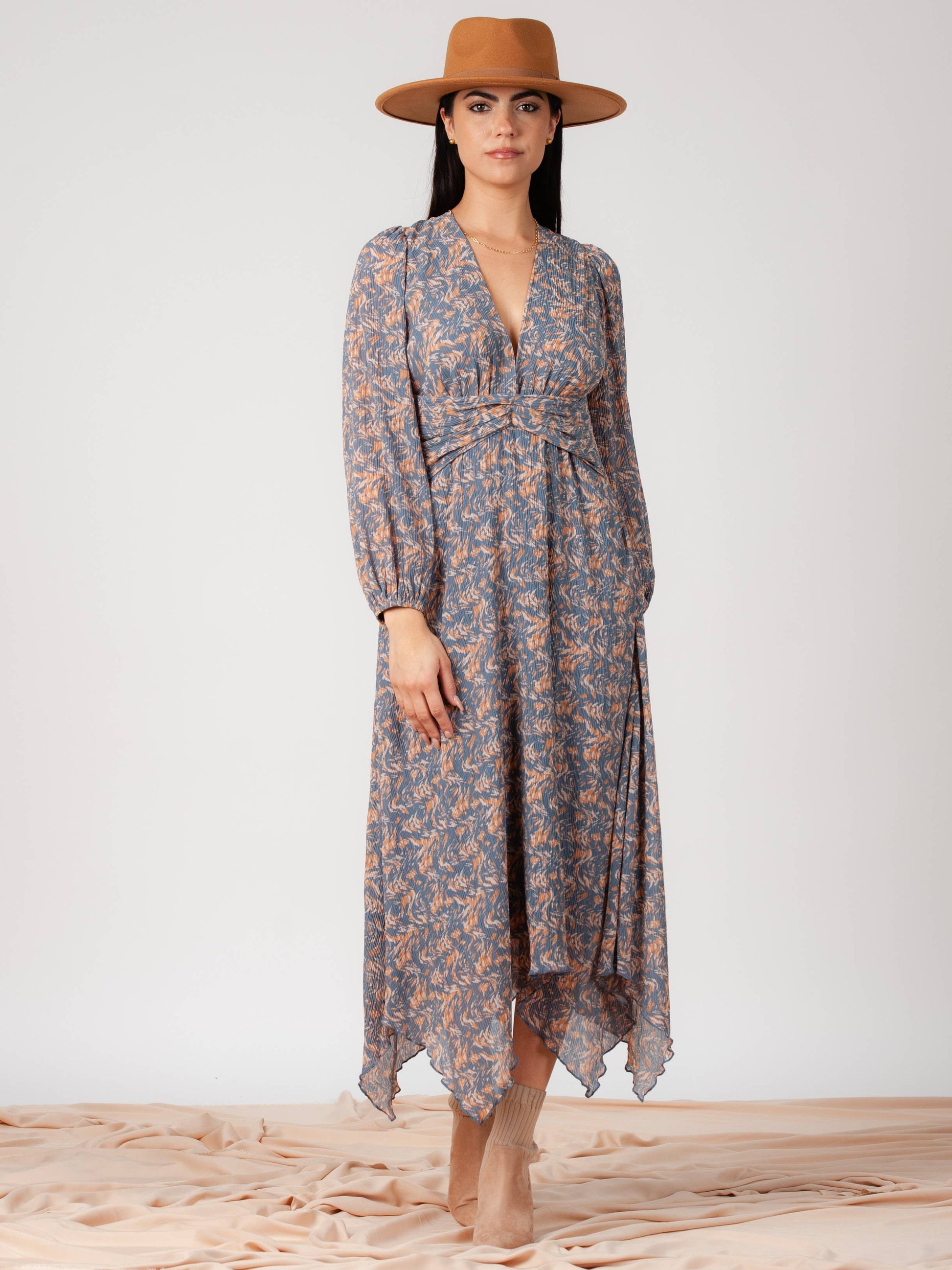 handkerchief maxi dress HANNAH HANDKERCHIEF HEM DRESS-BLUE ROSE XS handkerchief maxi dress HANNAH HANDKERCHIEF HEM DRESS-BLUE ROSE XS