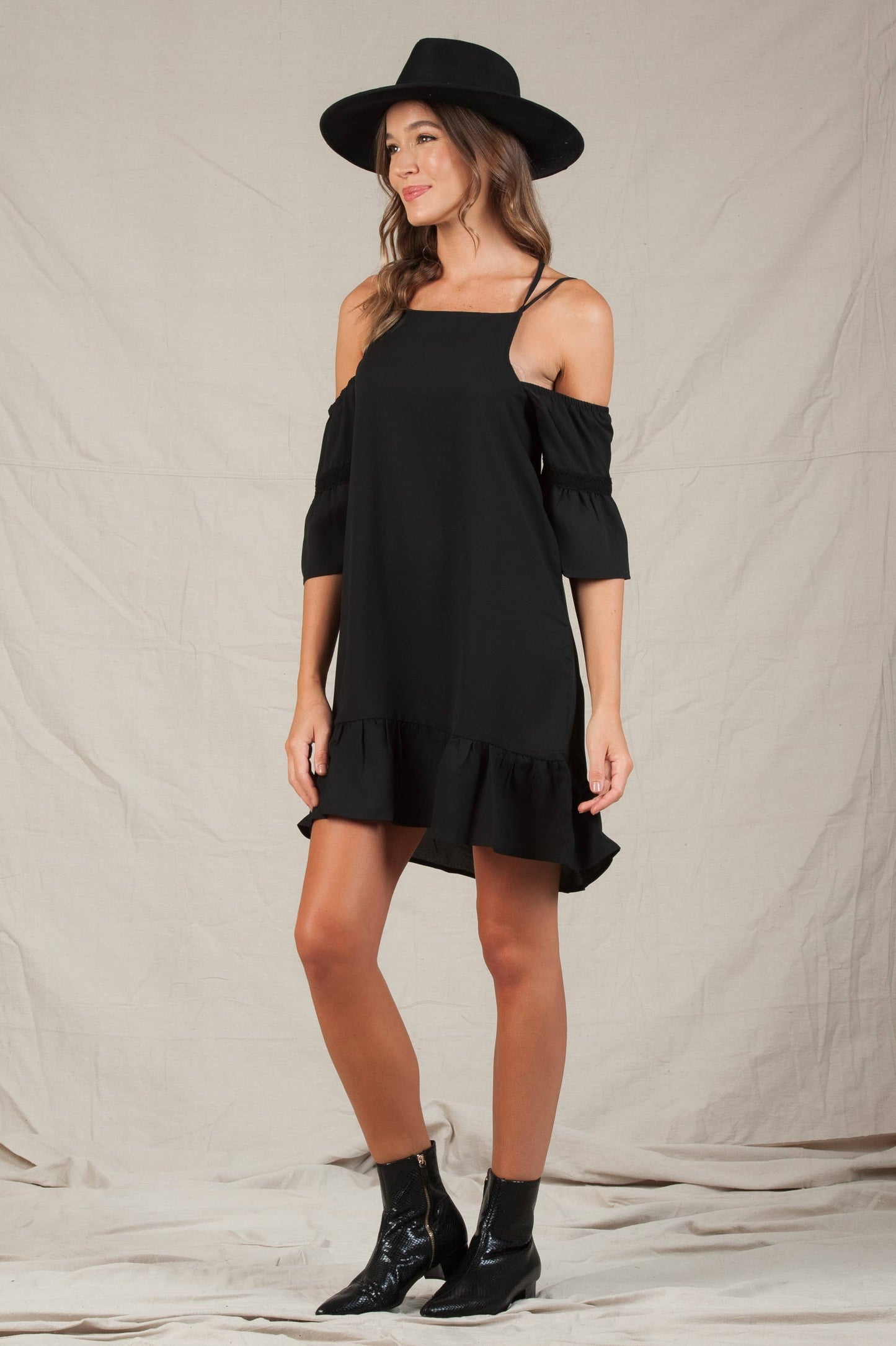 JULES COLD SHOULDER DRESS-BLACK