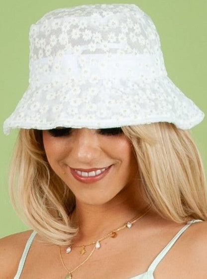Mesh Daisy Bucket Hat-White