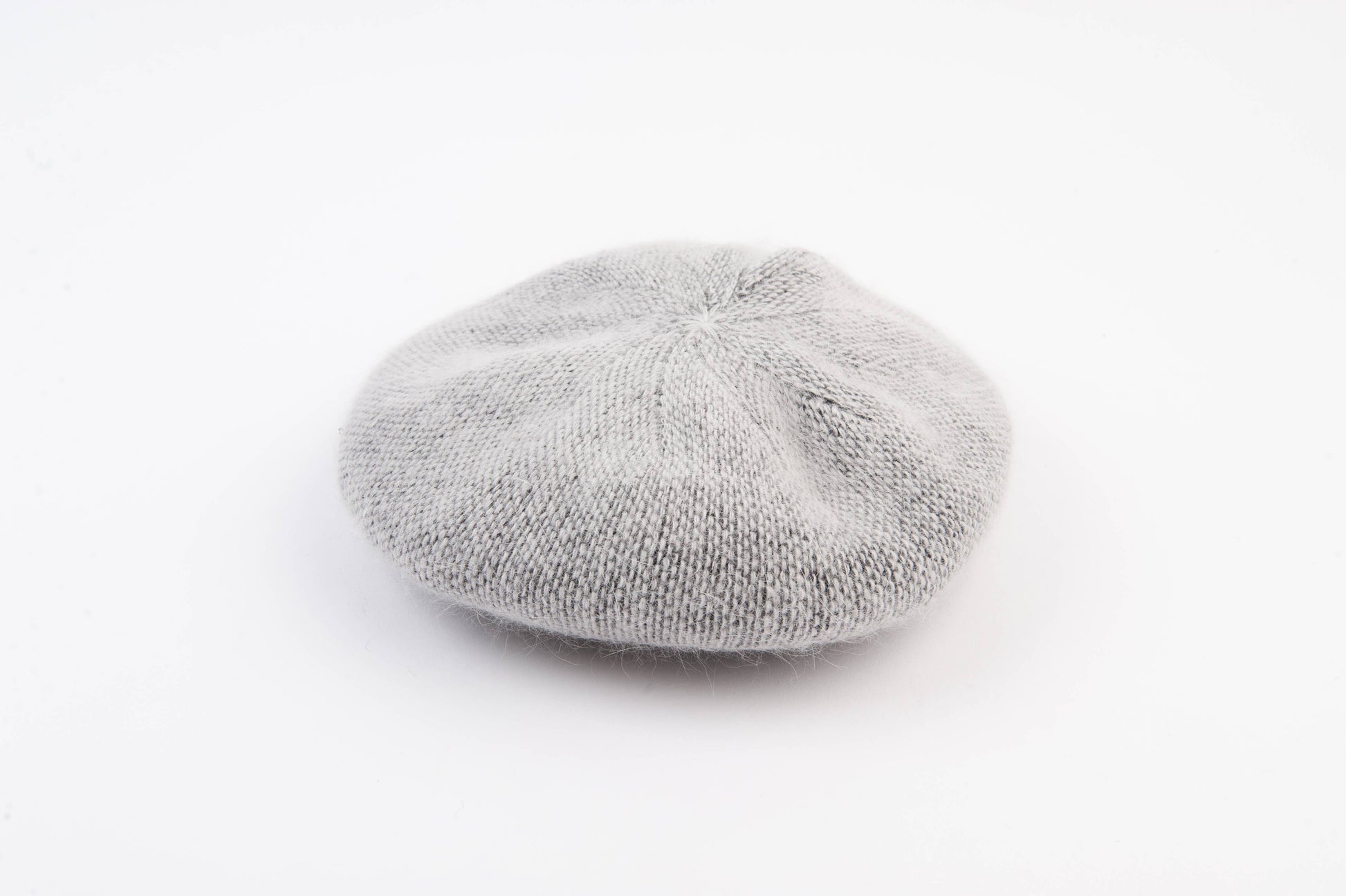 FUZZY BERET