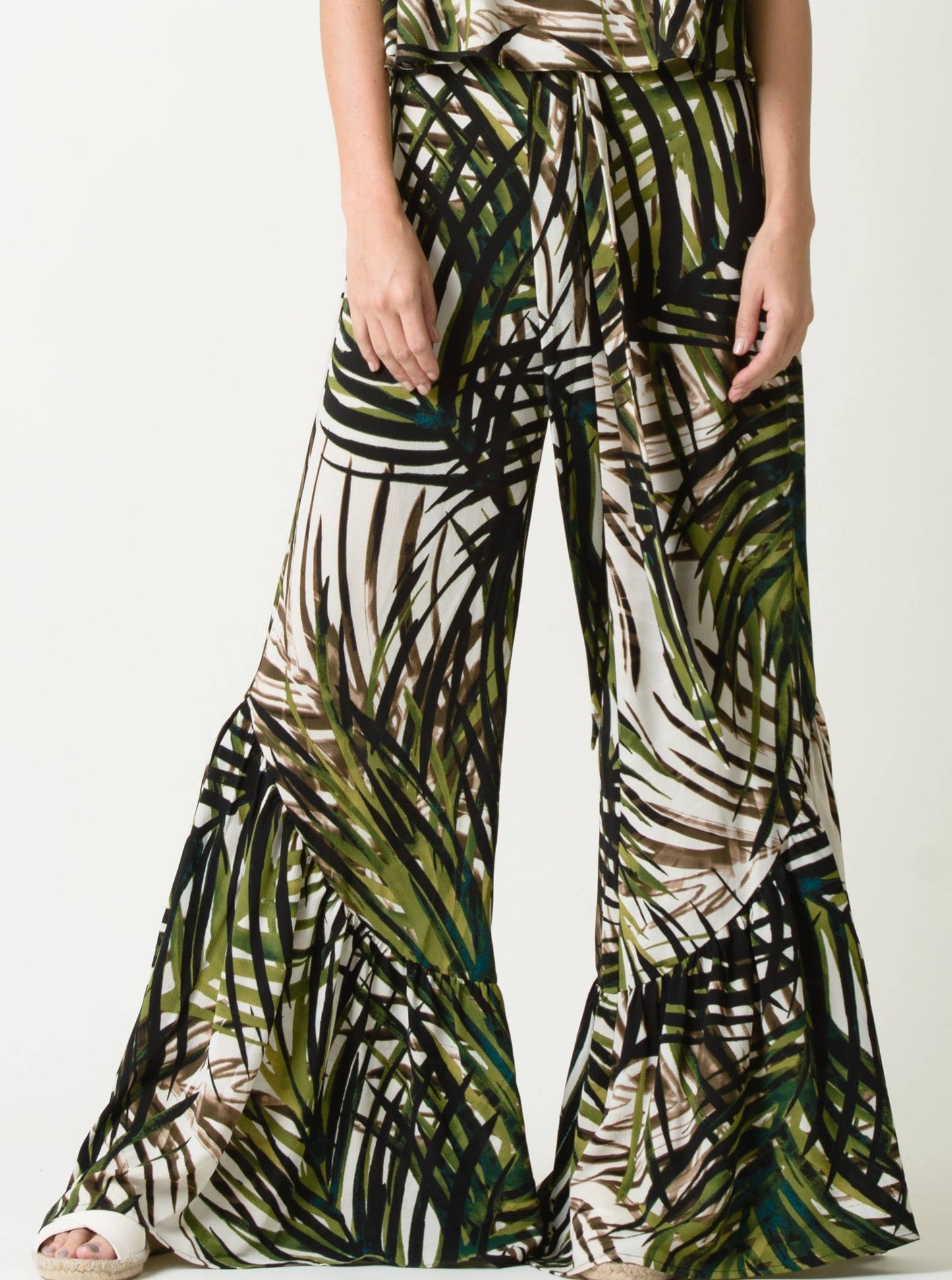 Women's Palm Leaf Printed Wide Leg Pants