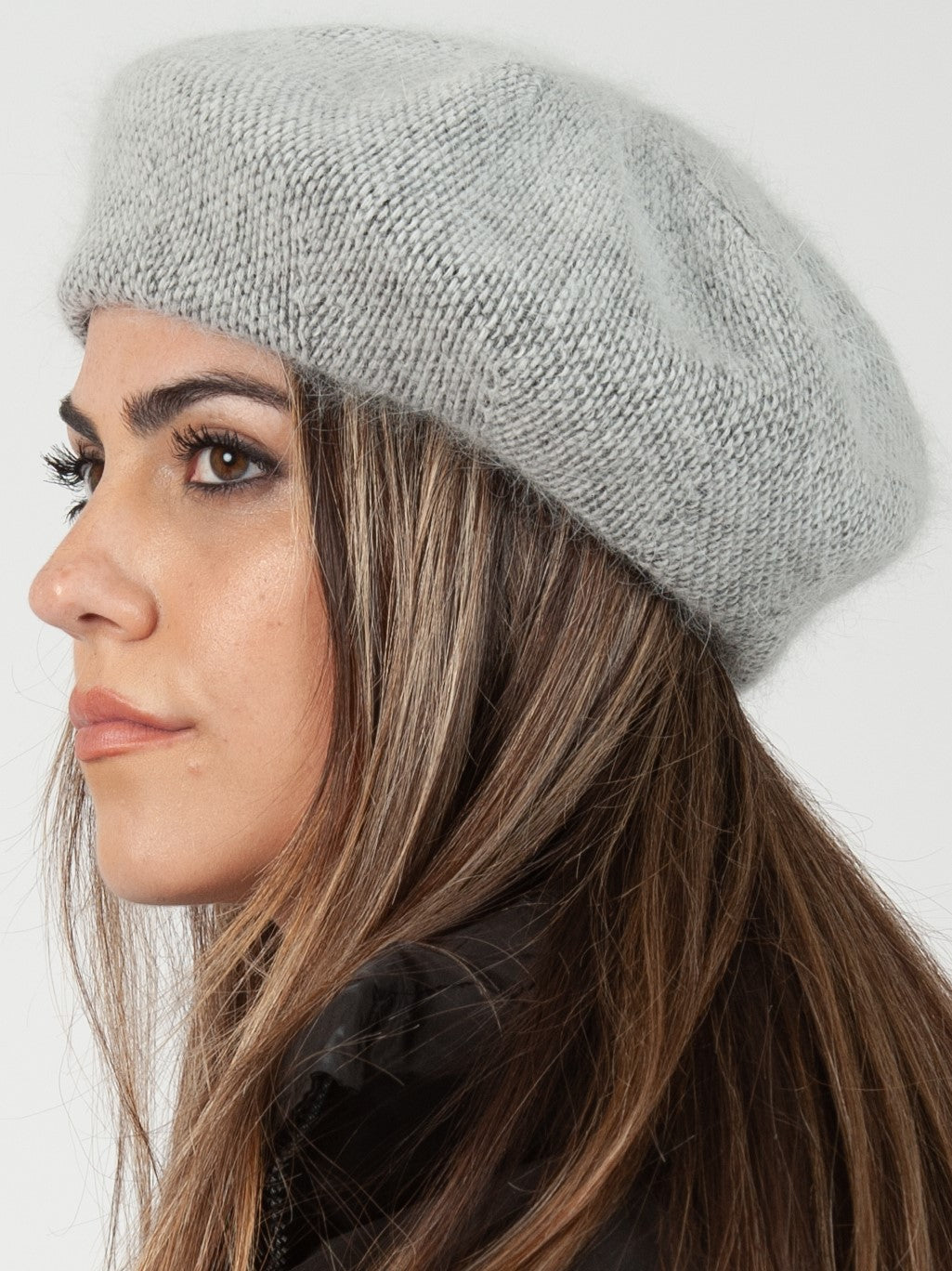 FUZZY BERET