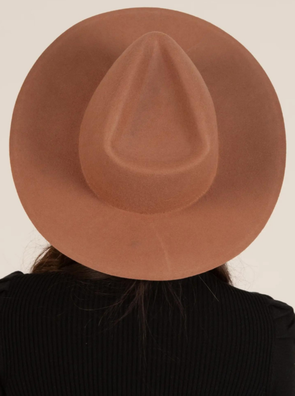 BROWN FEDORA
