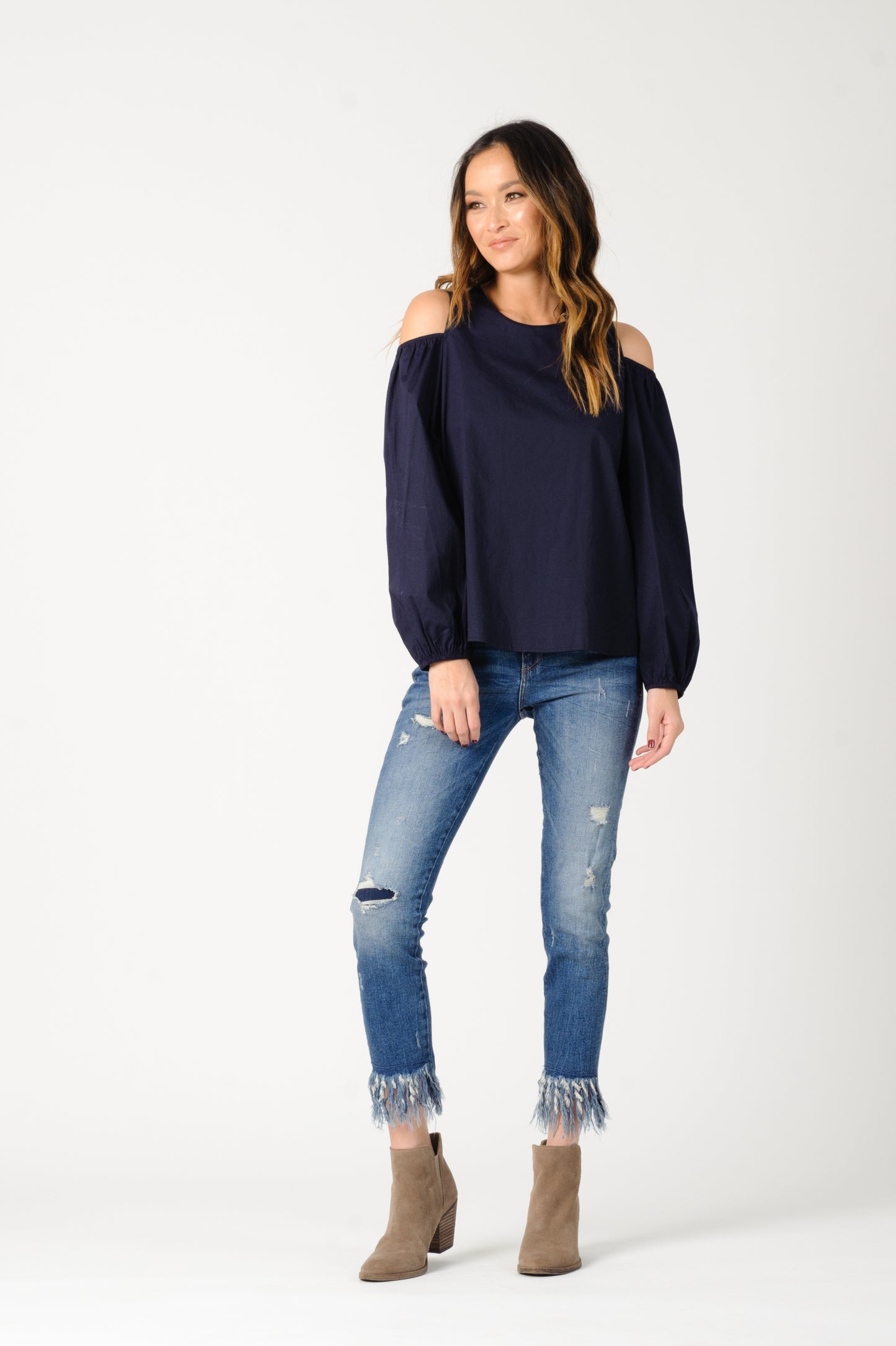 MICHELLE COLD SHOULDER TOP-NAVY
