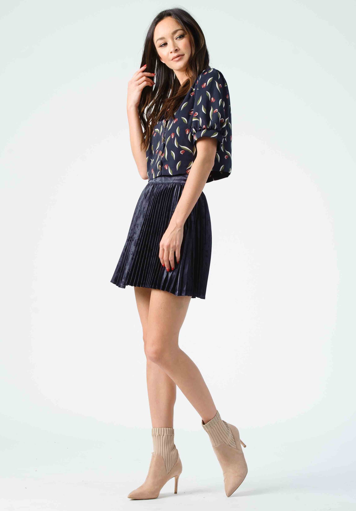 PENNY PUFF BUTTON FRONT BLOUSE-NAVY FLORAL