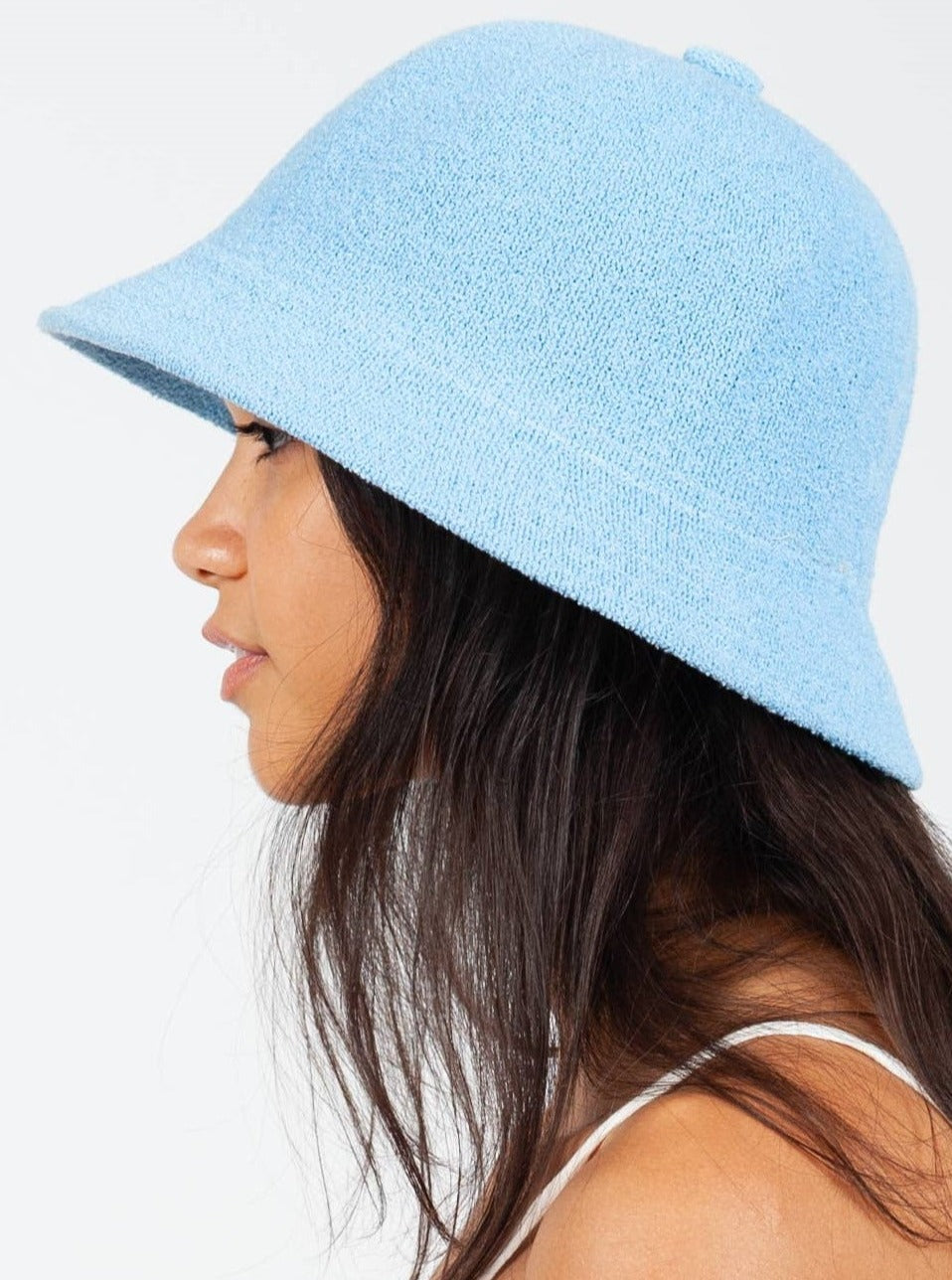 BLUE BUCKET HAT