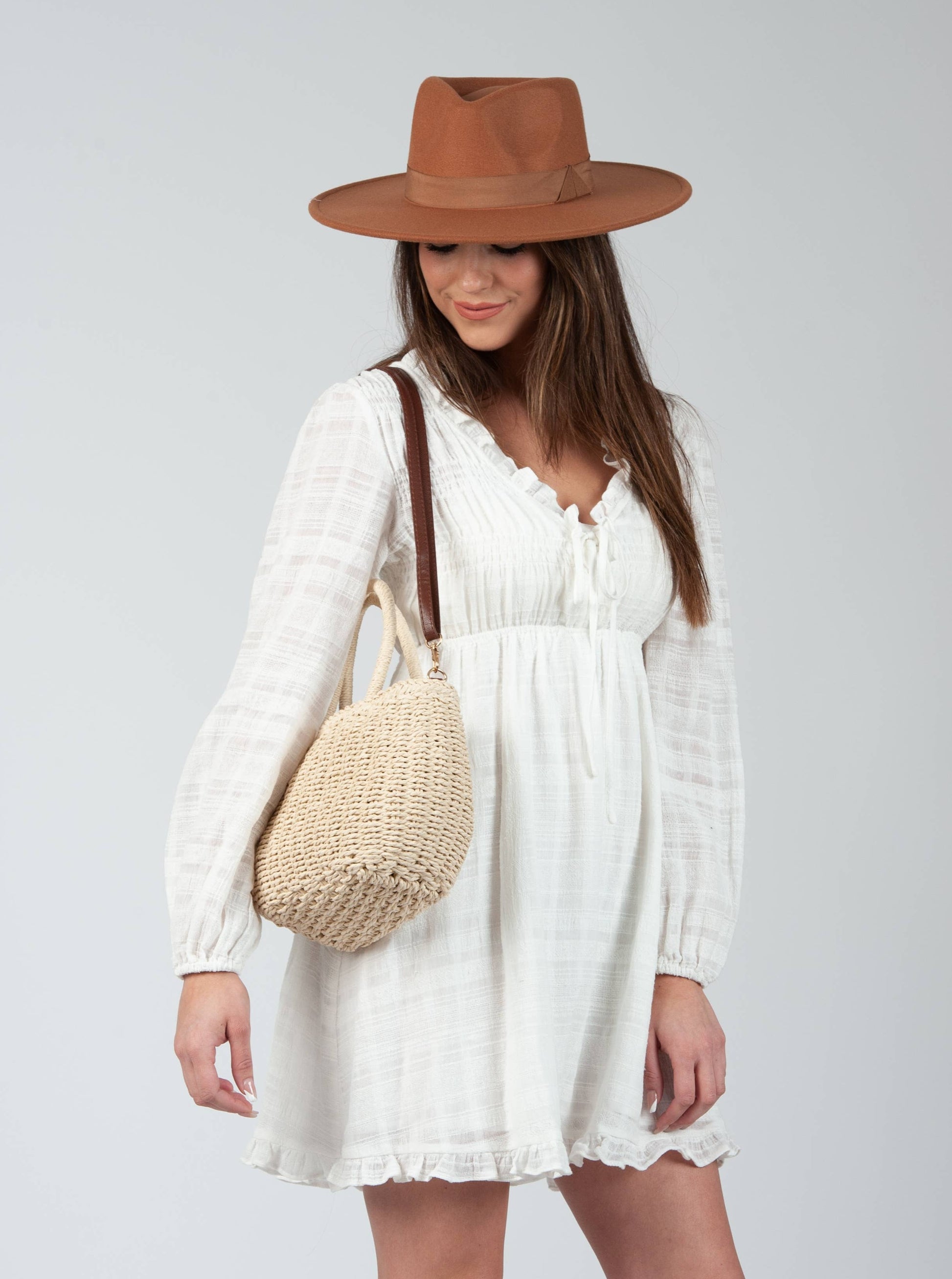STRAW PURSE