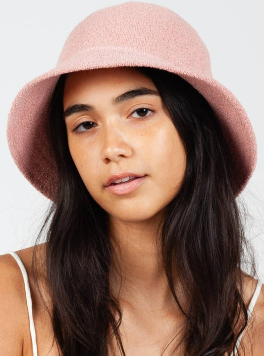 PINK BUCKET HAT